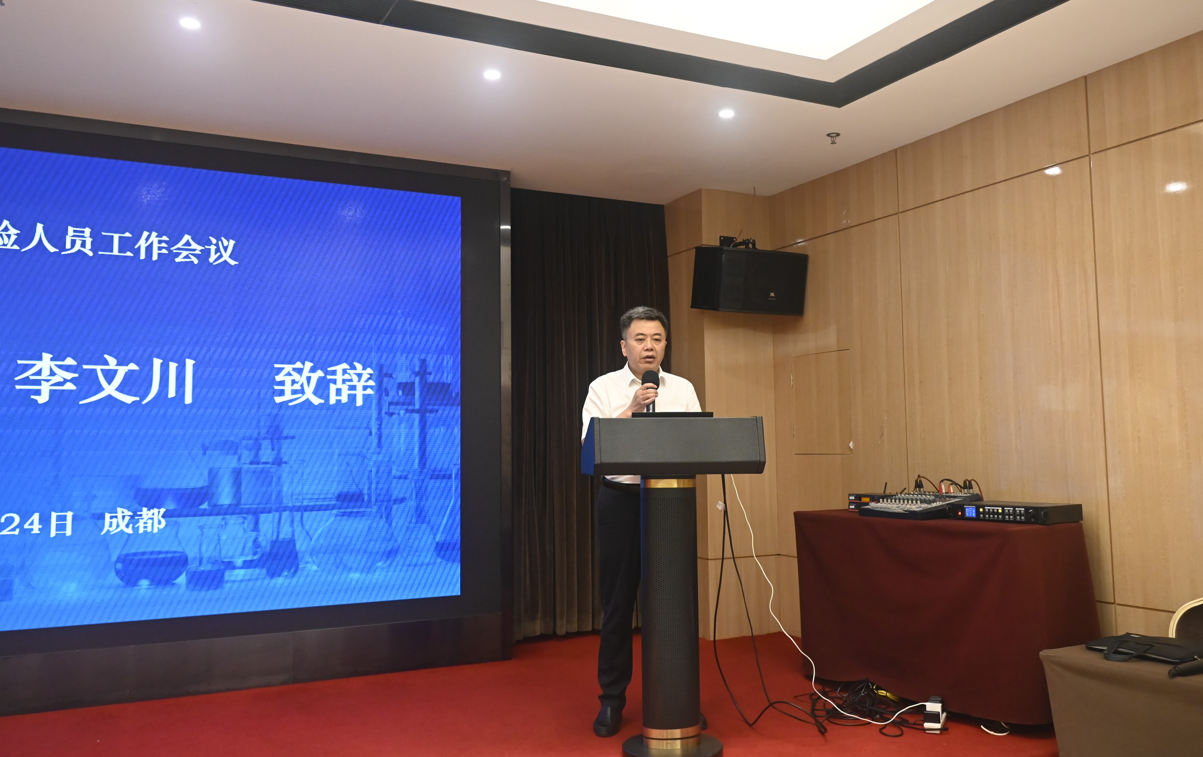 1759028329548433.jpg 1759028329548433.jpg