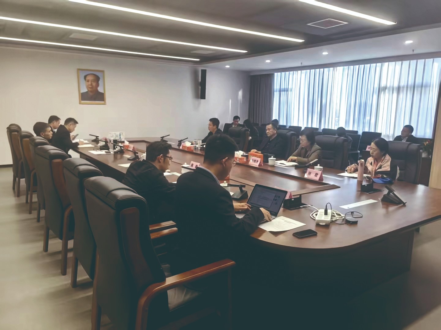 1764580695327903.jpg 00000.jpg